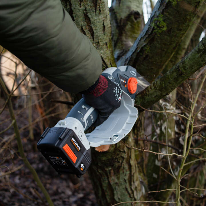 BATAVIA Akku-Einhand-Kettensäge solo